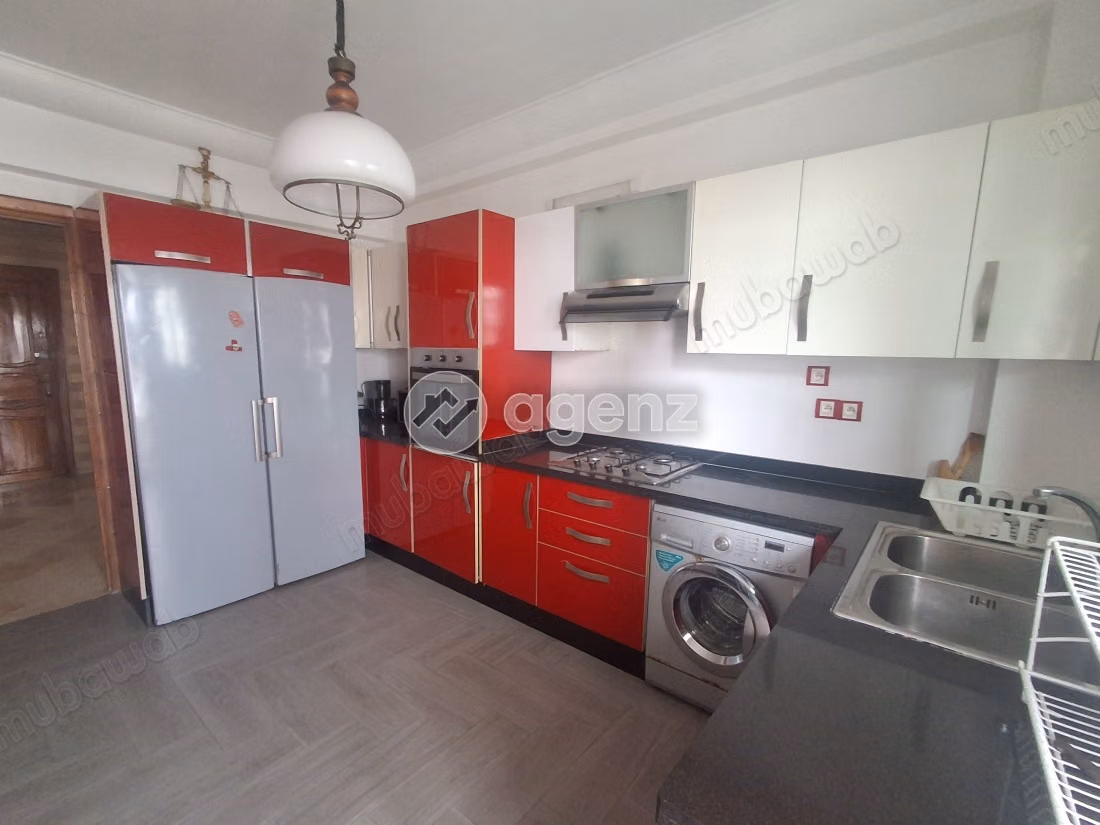 Appartement à vendre 156 m², 2 chambres 
Palmier Casablanca — 3