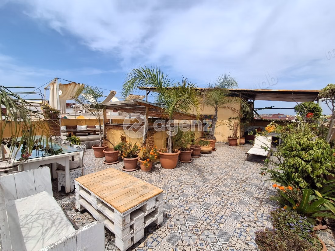 Riad à vendre 132 m², 7 chambres Bab Chaafa Salé