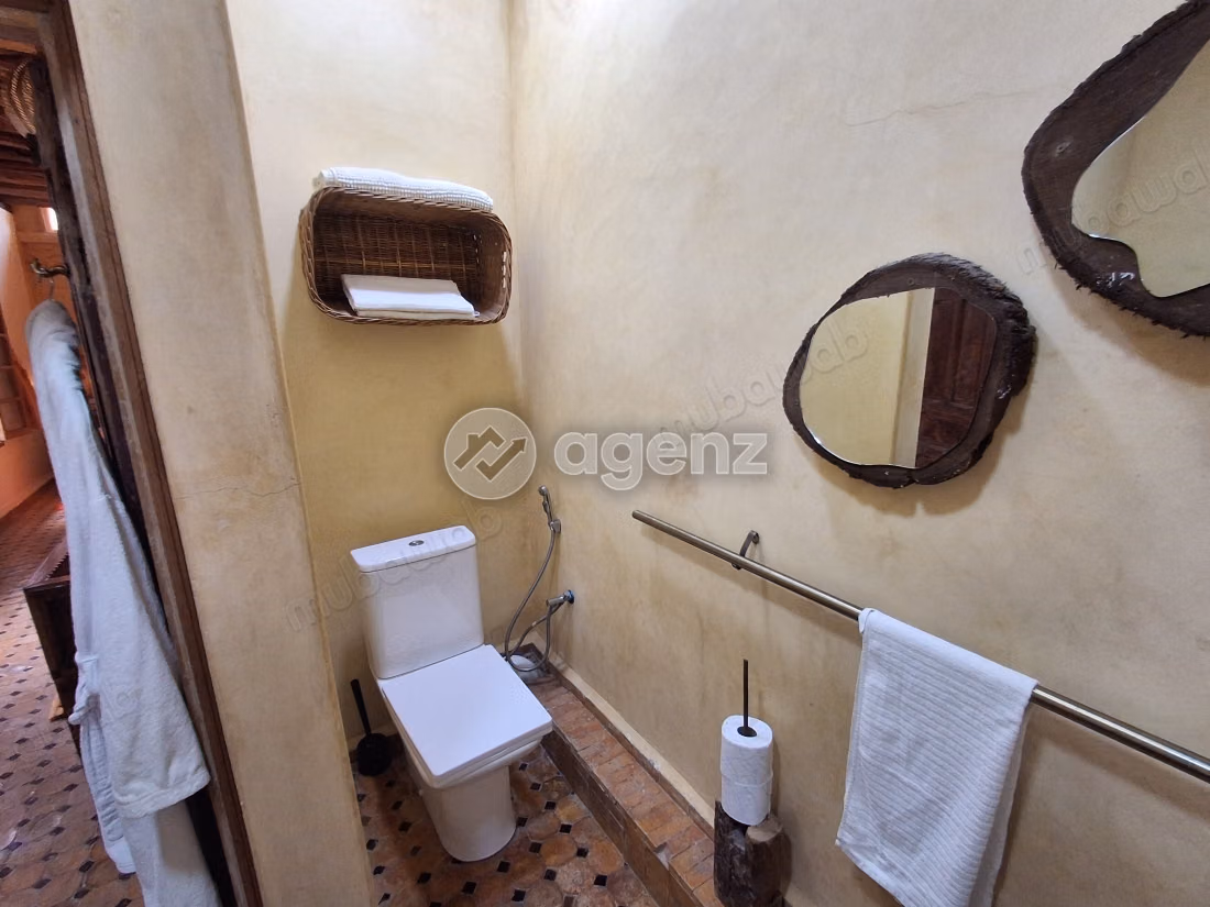 Riad à vendre 132 m², 7 chambres Bab Chaafa Salé