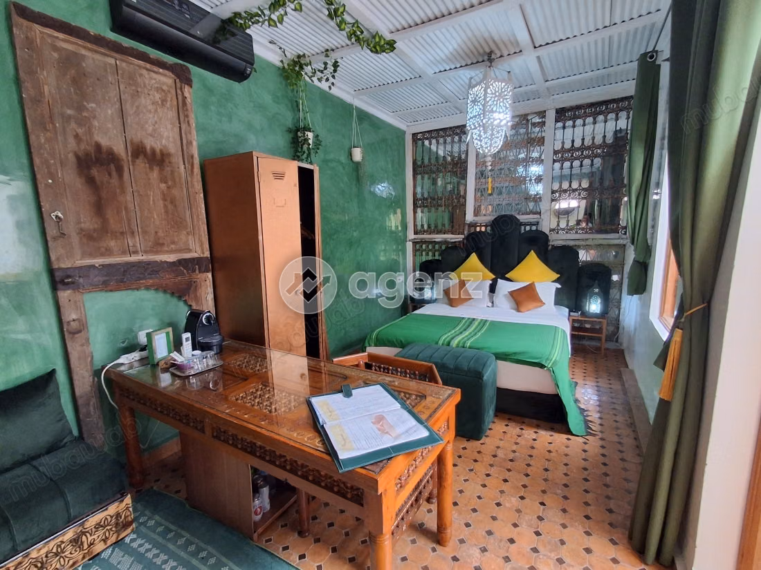 Riad à vendre 132 m², 7 chambres Bab Chaafa Salé