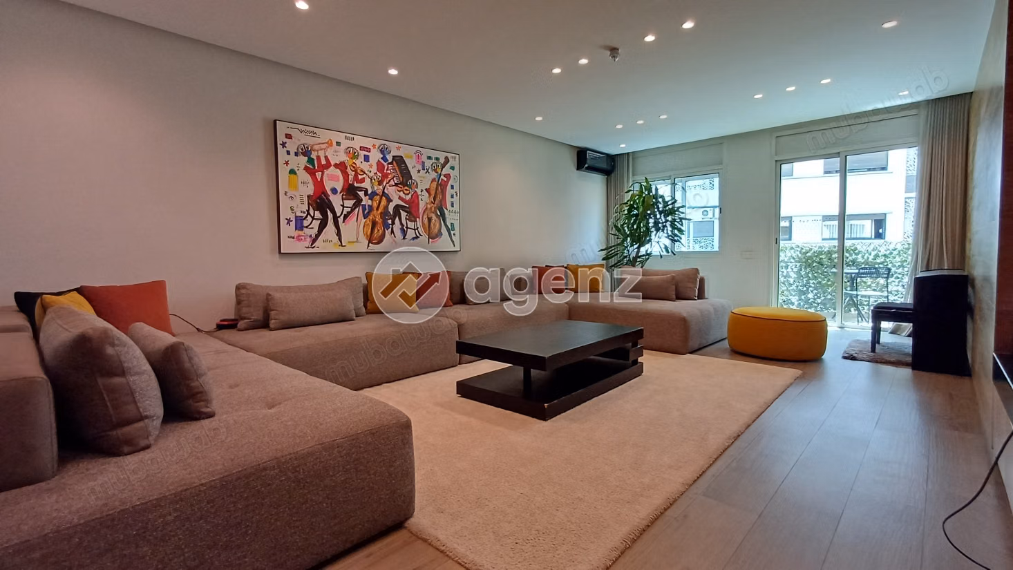 Appartement à vendre 165 m², 3 chambres 
Val Fleurie 
Casablanca