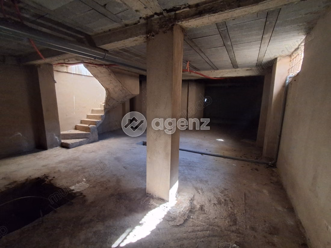 Commercio in vendita 169 m² Hay Hassani Casablanca