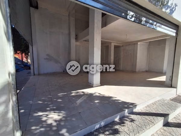 Commercial for sale 169 m² Hay Hassani Casablanca