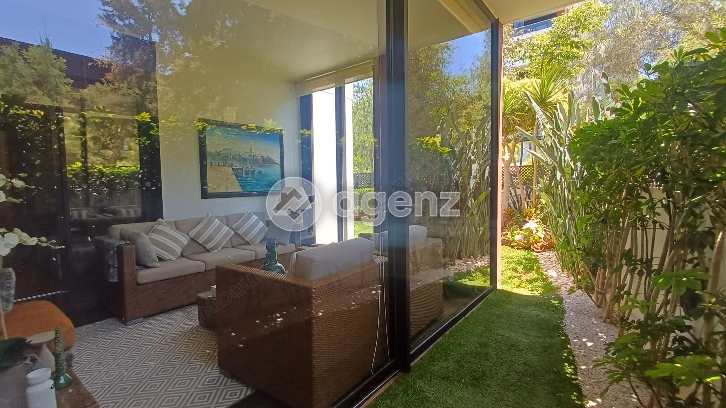 Appartement à vendre 322 m², 3 chambres 
Souissi Rabat — 5