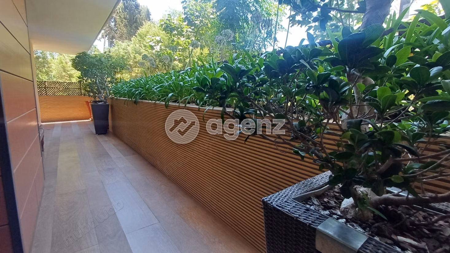 Appartement à vendre 322 m², 3 chambres 
Souissi Rabat — 4