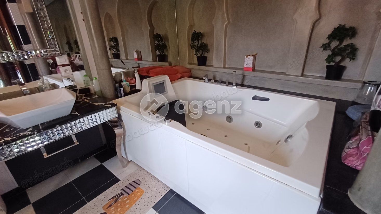 Villa for sale 438 m², 4 bedrooms Targa Marrakech