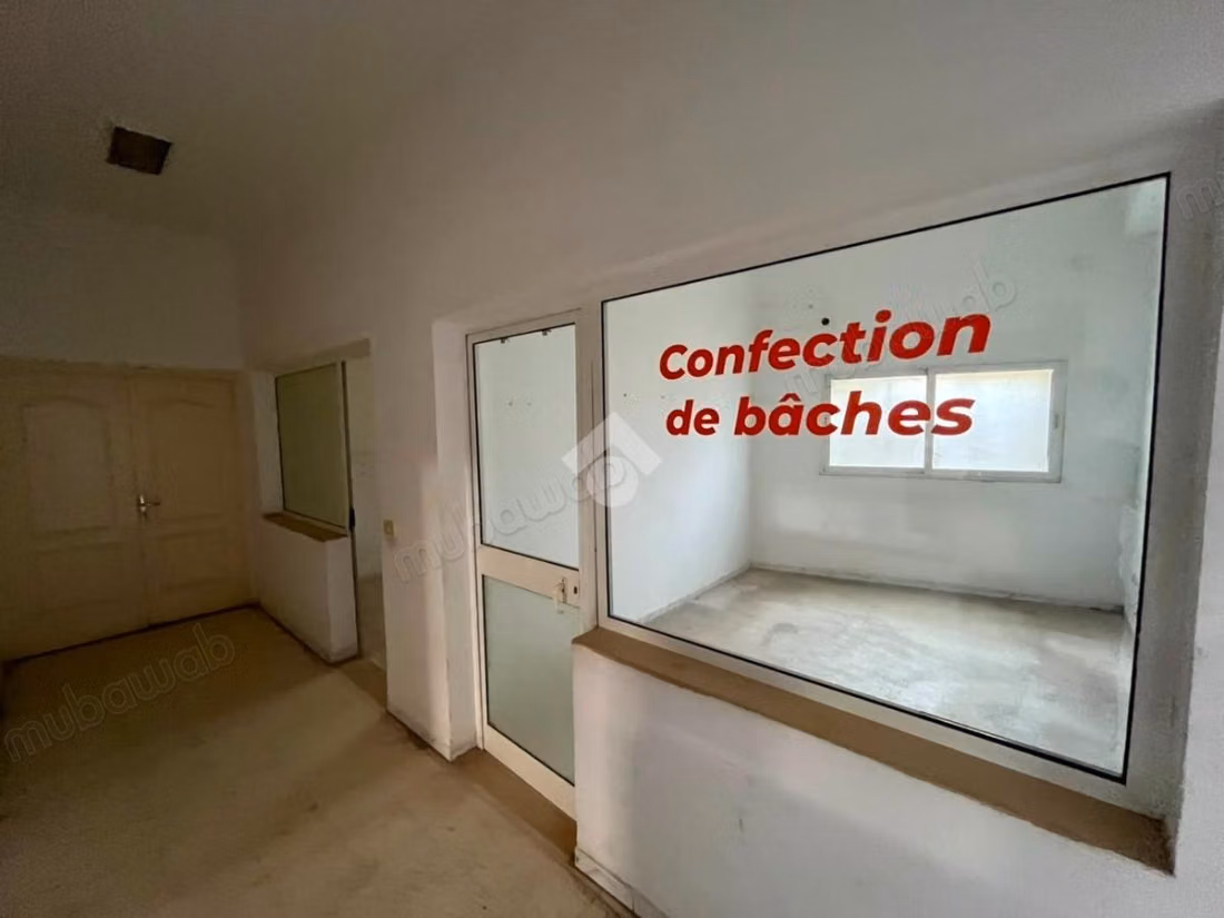 Entrepôt en vente