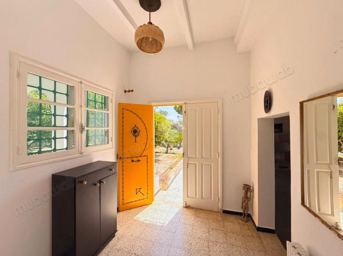 Appartement S2 semi meublé avec grand jardin
