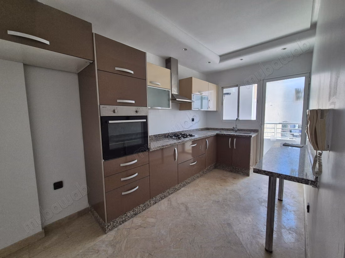 Gerestaureerd appartement, premium locatie