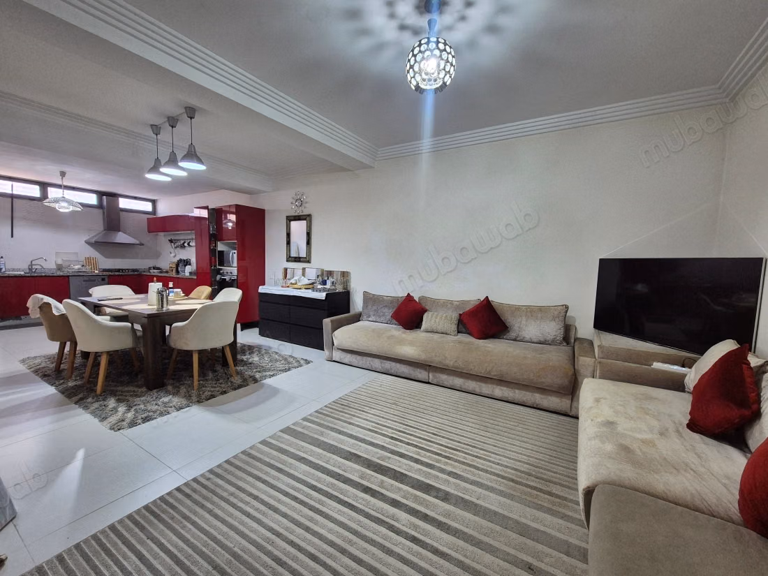 Villa Triplex Amueblada en Alquiler