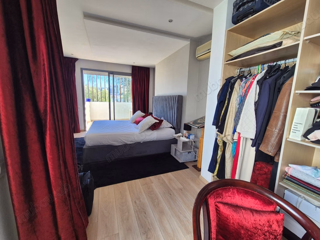 Villa Triplex Amueblada en Alquiler