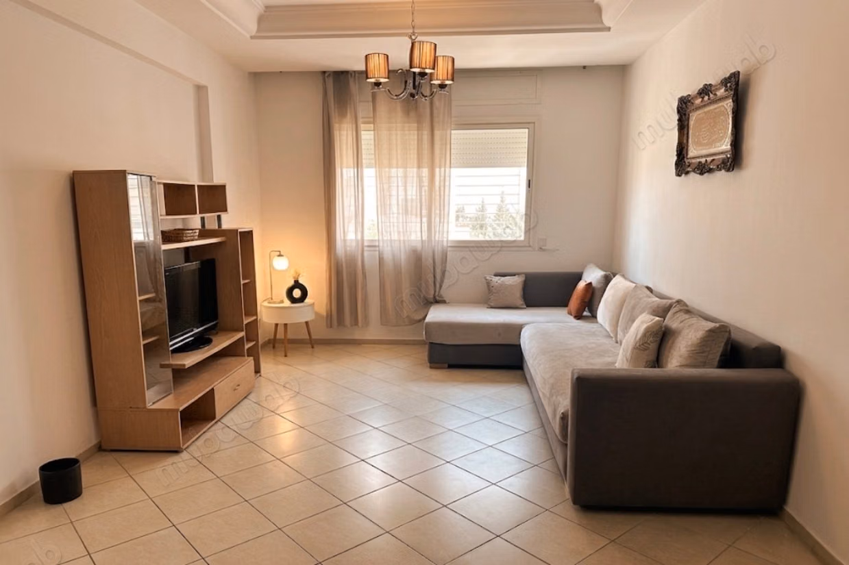 Très bel appartement en location en Centre. 3 chambres agréables. Meublé