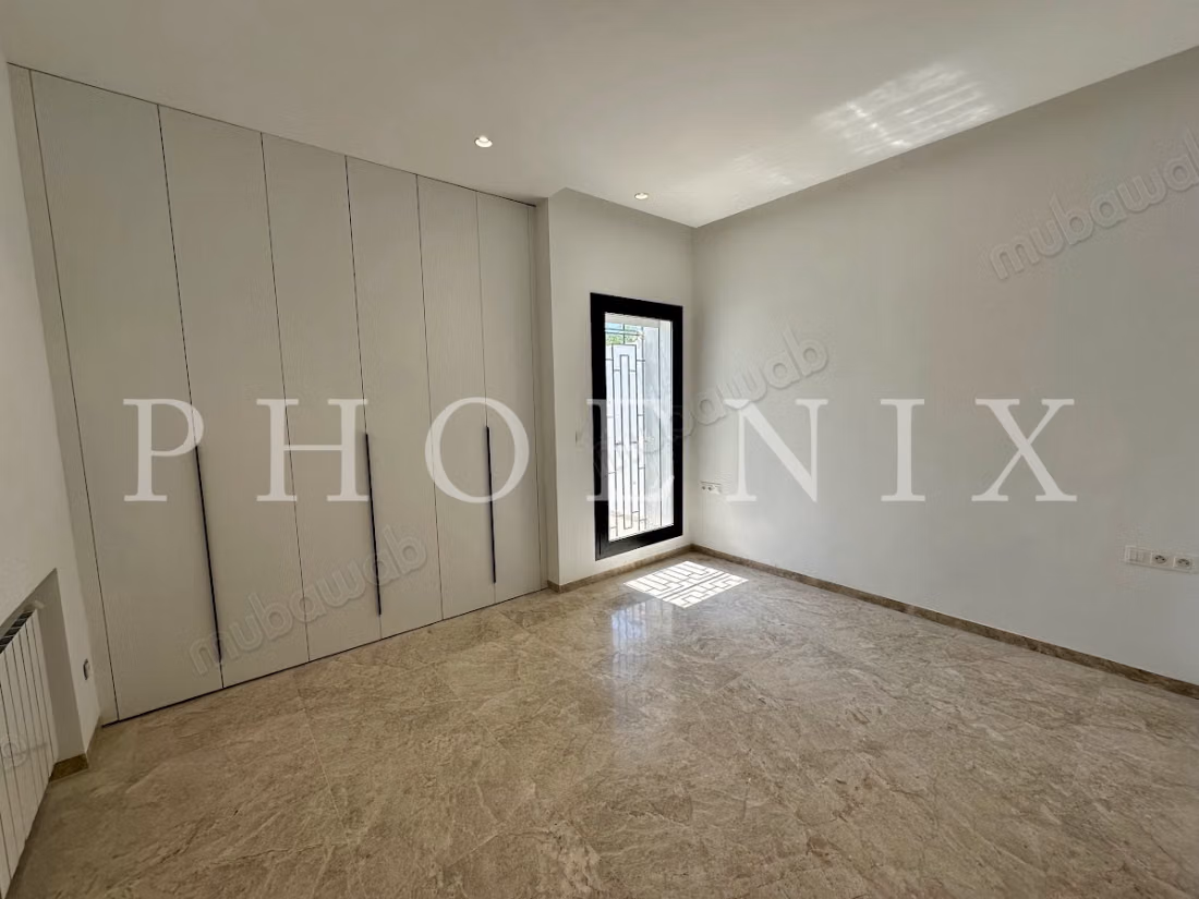 Villa S4 avec piscine à Carthage