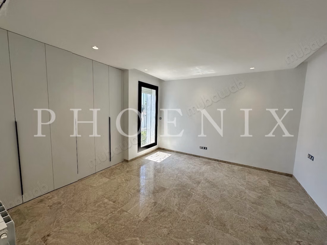 Villa S4 avec piscine à Carthage