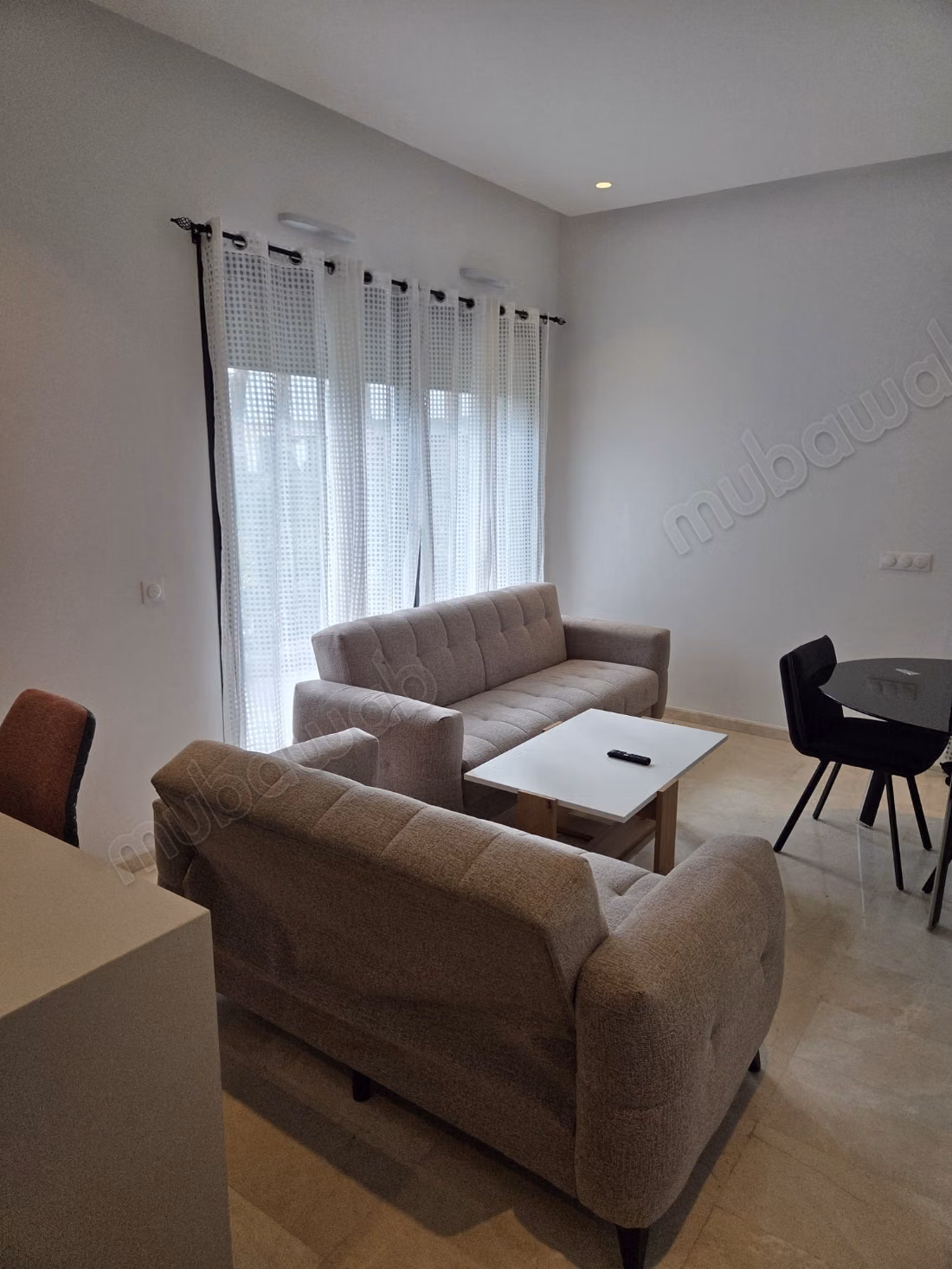 Studio te huur – Casa Finance City
