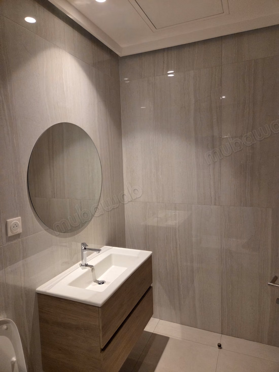 Studio te huur – Casa Finance City