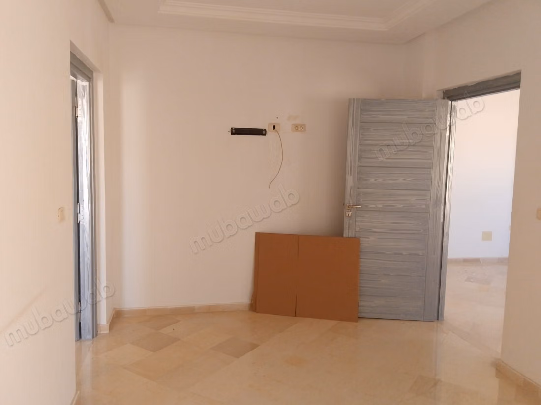 À vendre – Bureau Hall1 au Centre ville