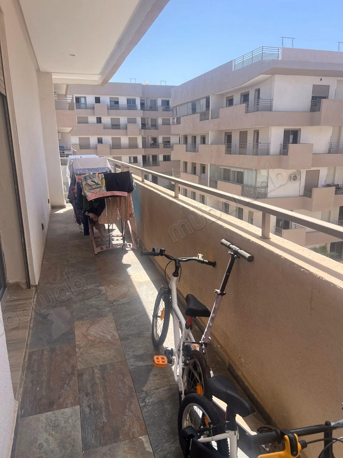 Gemeubileerd of semi-gemeubileerd appartement in Sidi Maarouf