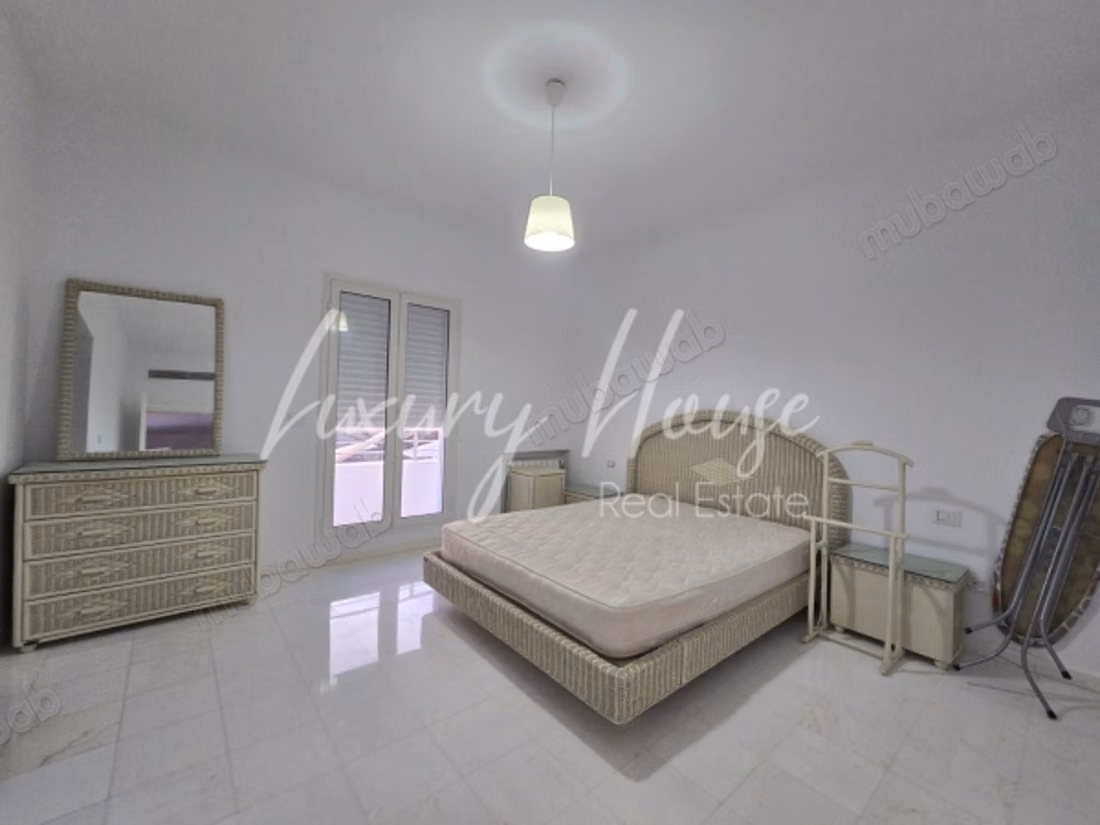 For sale triplex S5 with elevator and swimming pool