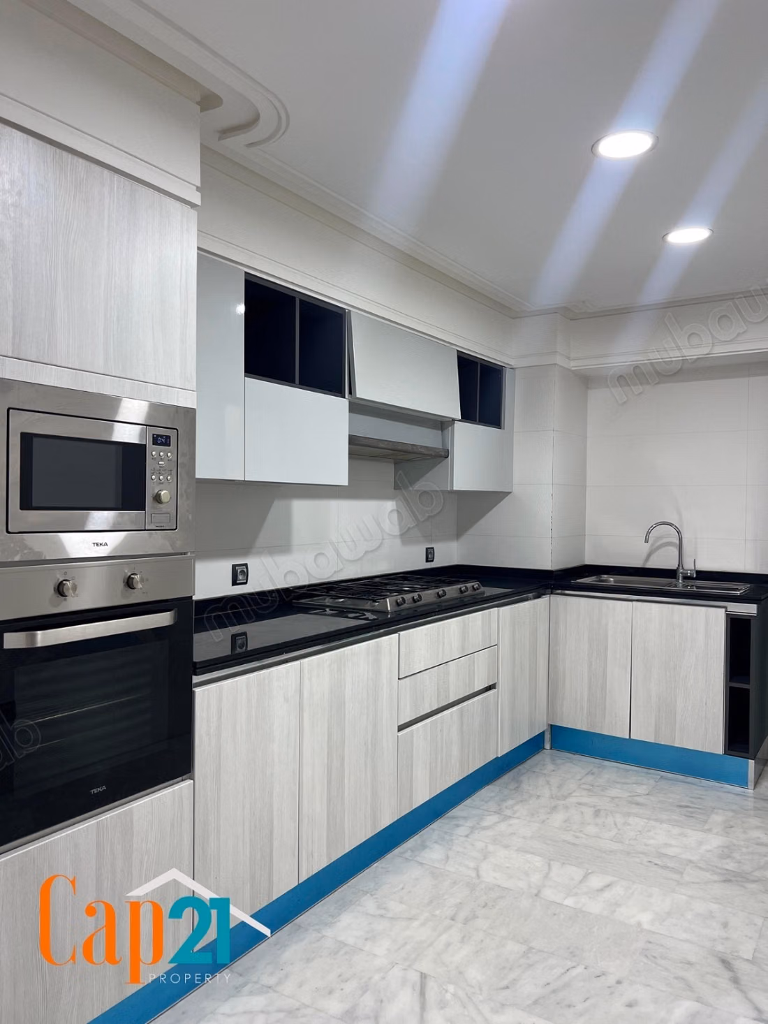Appartement vide 3 chambres à louer centre