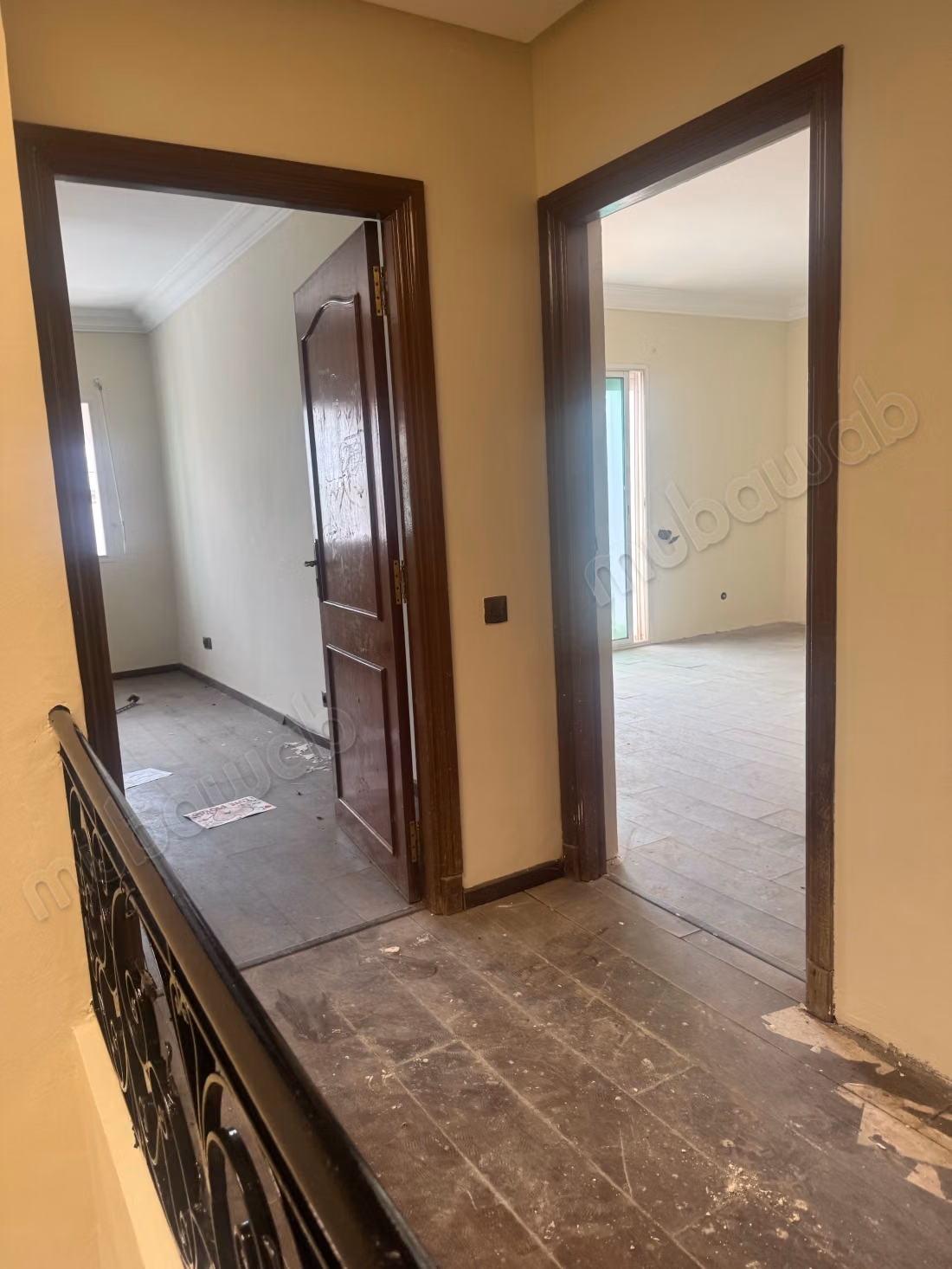Magnifique villa à vendre à Sidi Maarouf. 4 chambres agréables. Jardin et terrasse
