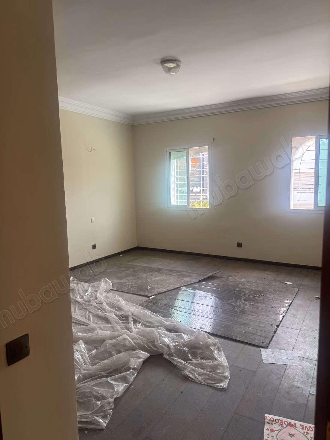 Magnifique villa à vendre à Sidi Maarouf. 4 chambres agréables. Jardin et terrasse