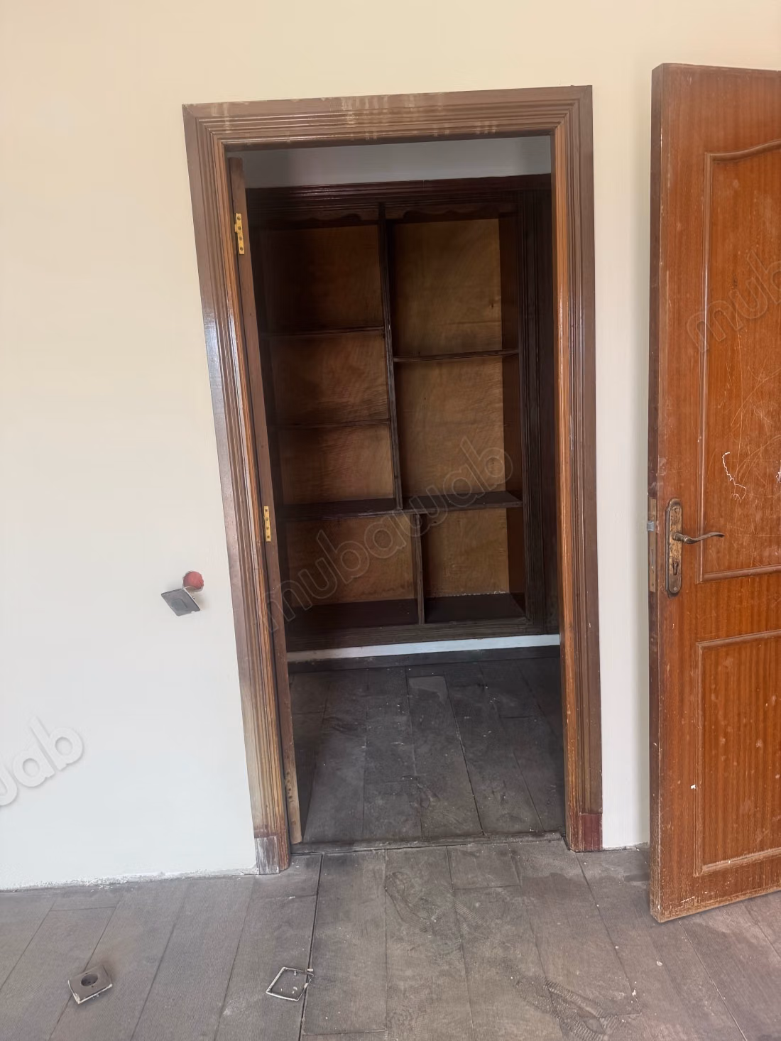 Magnifique villa à vendre à Sidi Maarouf. 4 chambres agréables. Jardin et terrasse