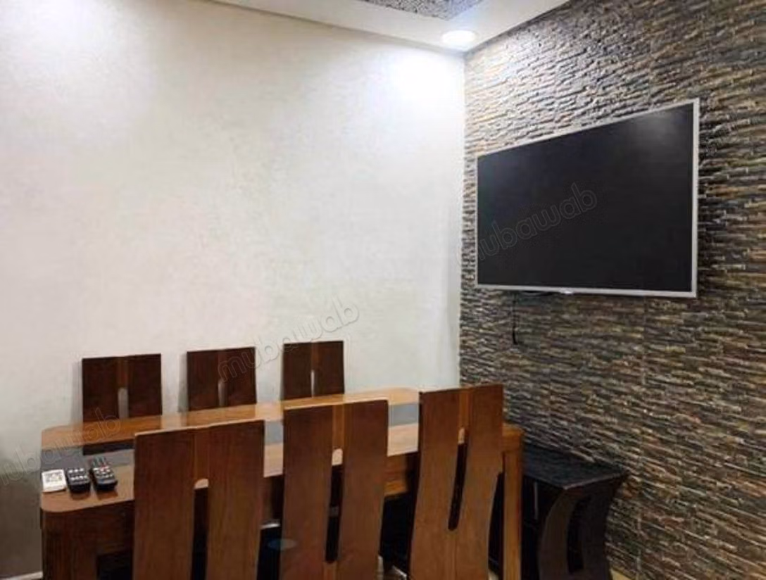Apartamento completamente reformado en venta – Barrio de Charaf