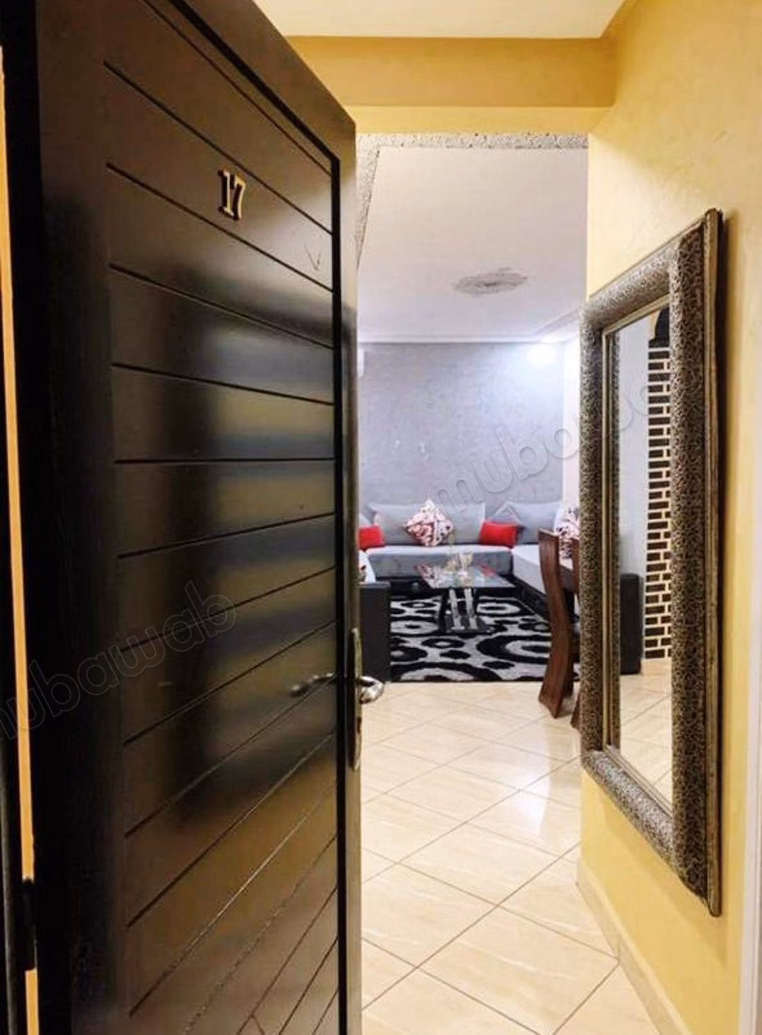 Apartamento completamente reformado en venta – Barrio de Charaf
