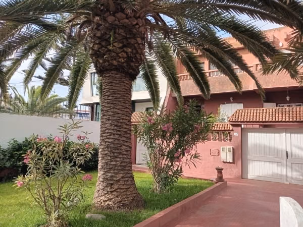 Affitta duplex arredato al piano terra