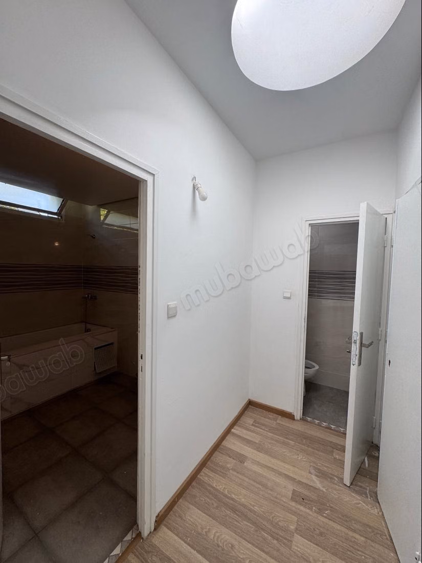 Maison de luxe à louer à Souissi. 4 belles chambres. Porte blindée, sécurité