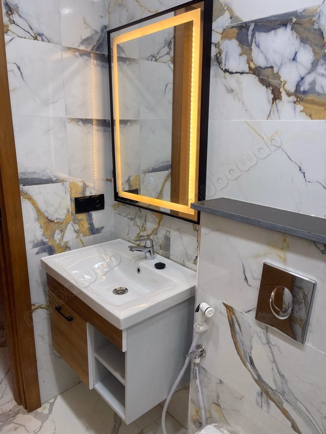 Te huur, mooi nieuw appartement in Sala Al Jadida