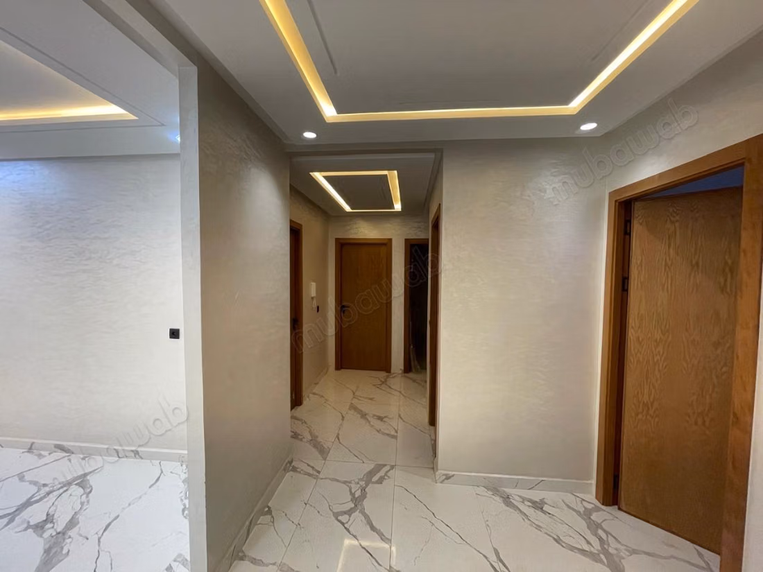 Te huur, mooi nieuw appartement in Sala Al Jadida