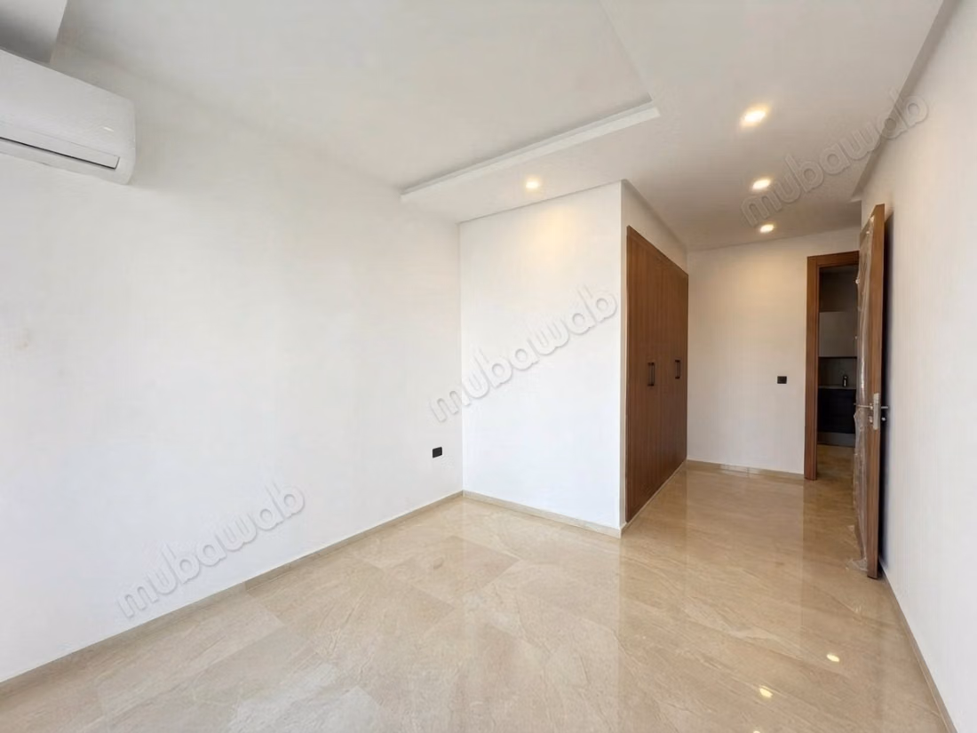 Appartement 95 m² 3CH proche CFC