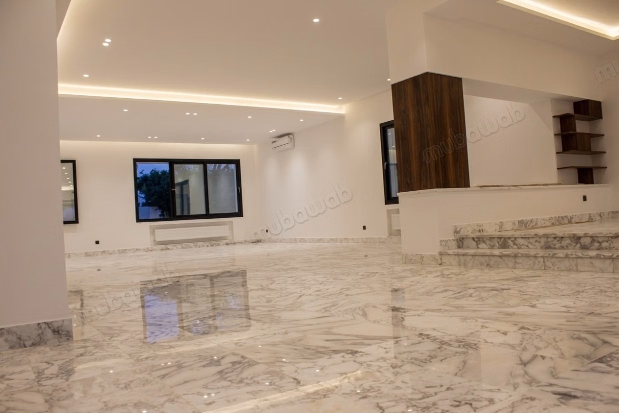 FOR RENT, Stunning villa in Notre Dame