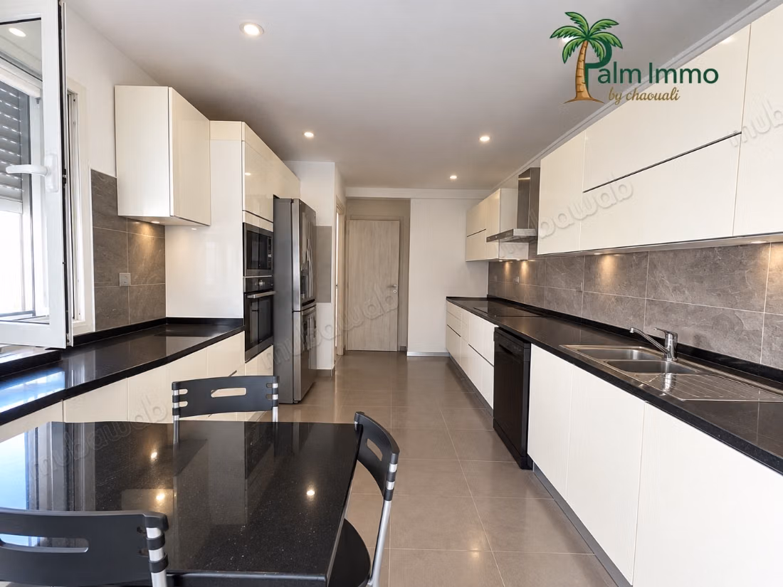 À vendre – duplex S4avec piscine à la marsa
