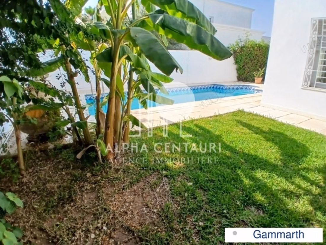 A louer une villa en S3 avec piscine à Gammarth