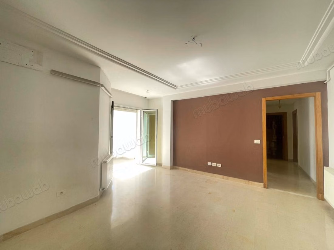 A louer un Appartement en S2 à l'Aouina Palmerais