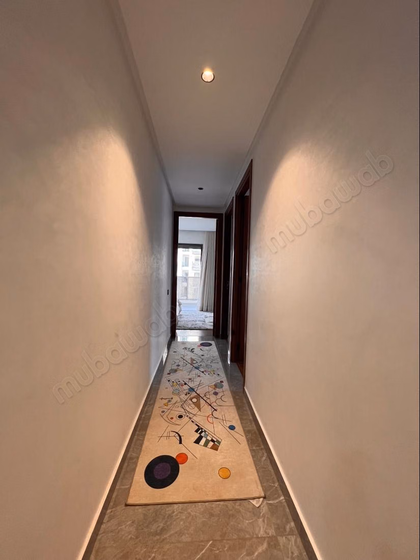 Nieuwe gemeubileerde appartement te huur in CFC