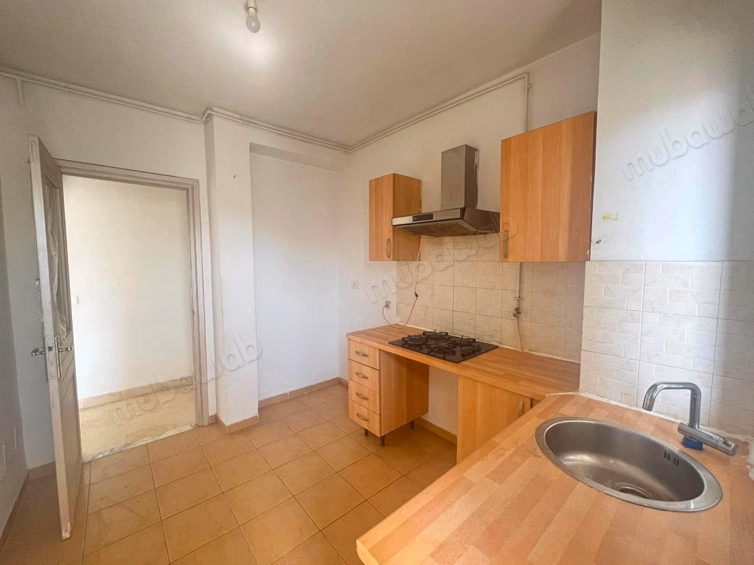 For rent an apartment in s1 in Aouina