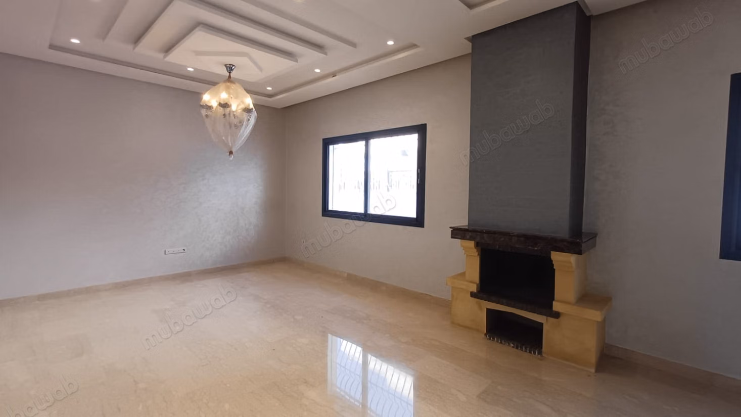 Vendita di una villa di lusso a Hay Zobir. 4 camere confortevoli. Doppio vetro e porta blindata.