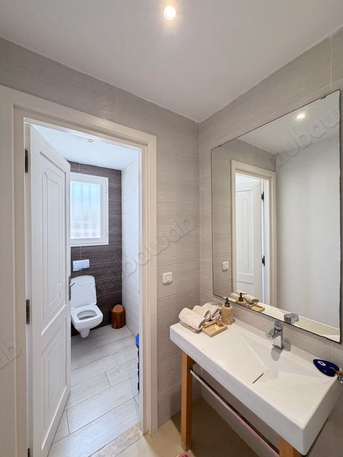 A louer 2 villas rénovées au Lac 1