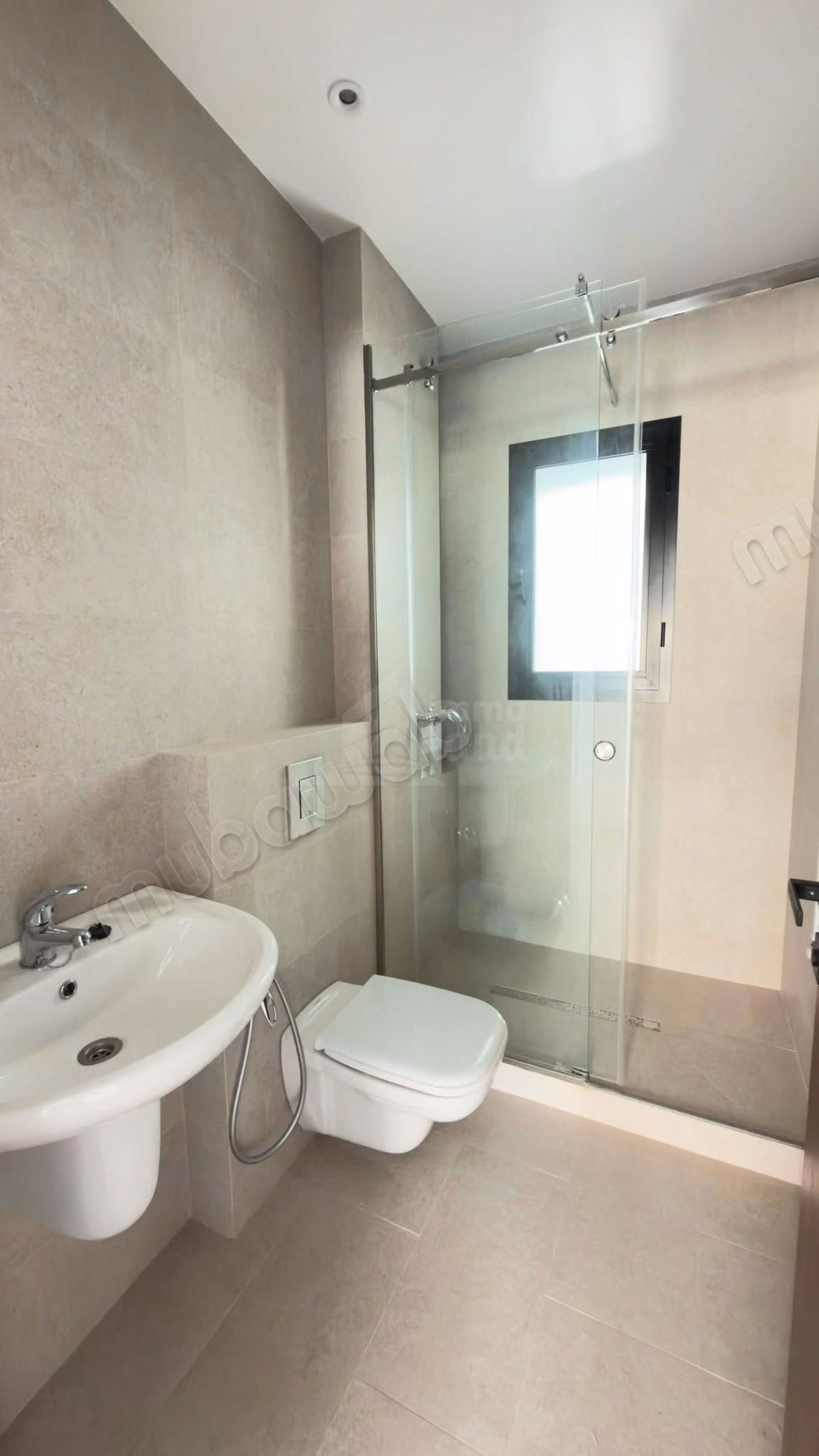 Appartement s2 de 120m2 à menzah 5