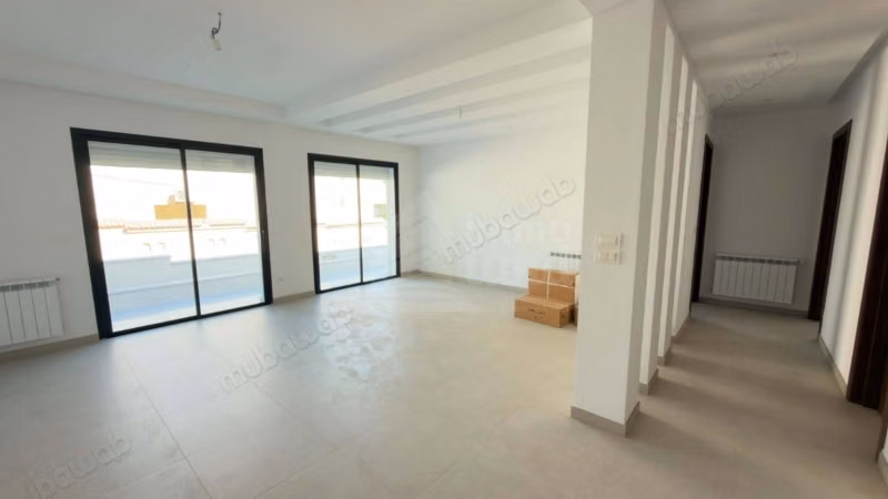Appartement s2 de 120m2 à menzah 5