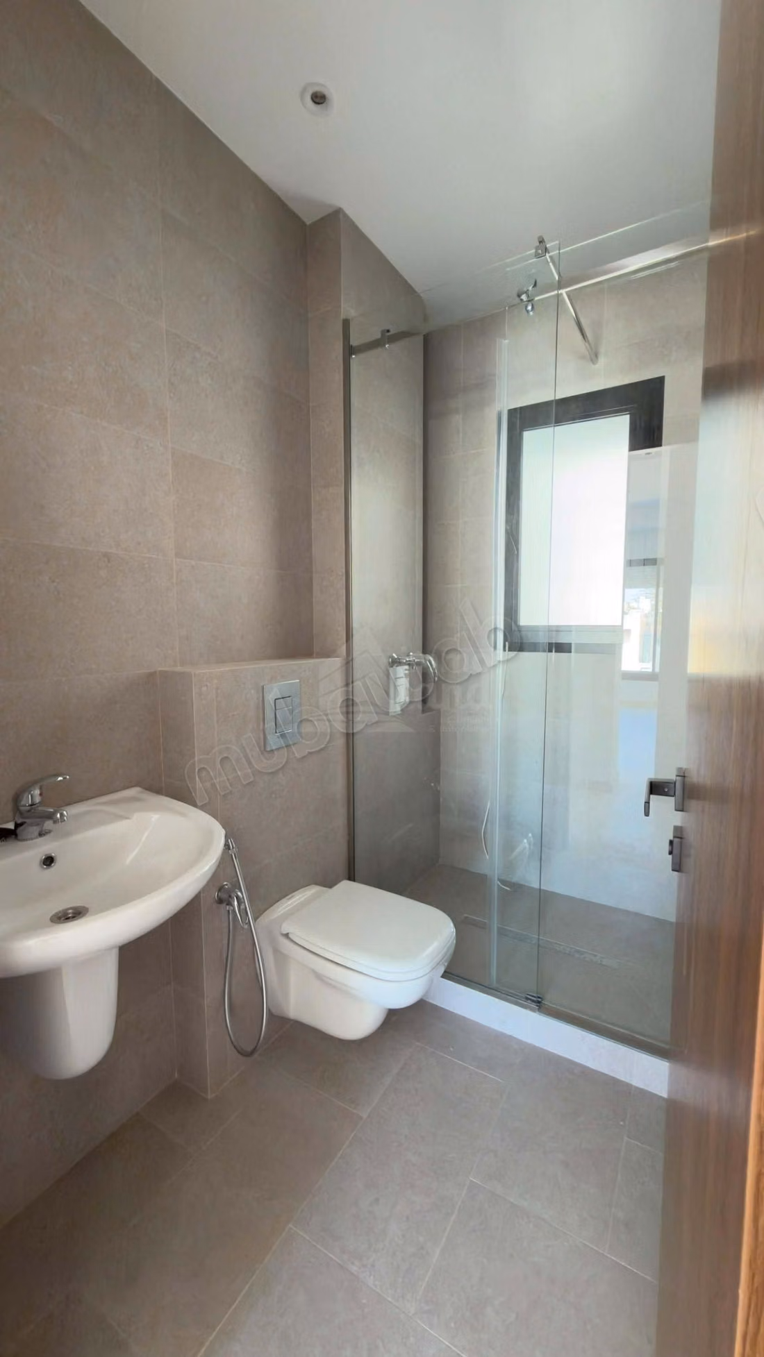 Appartement s2 de 100m2 à menzah 5