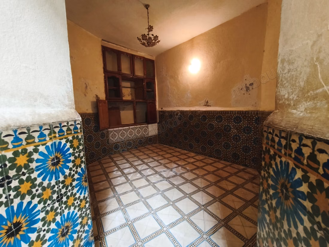 Small Riad of 64 m² in Title Process