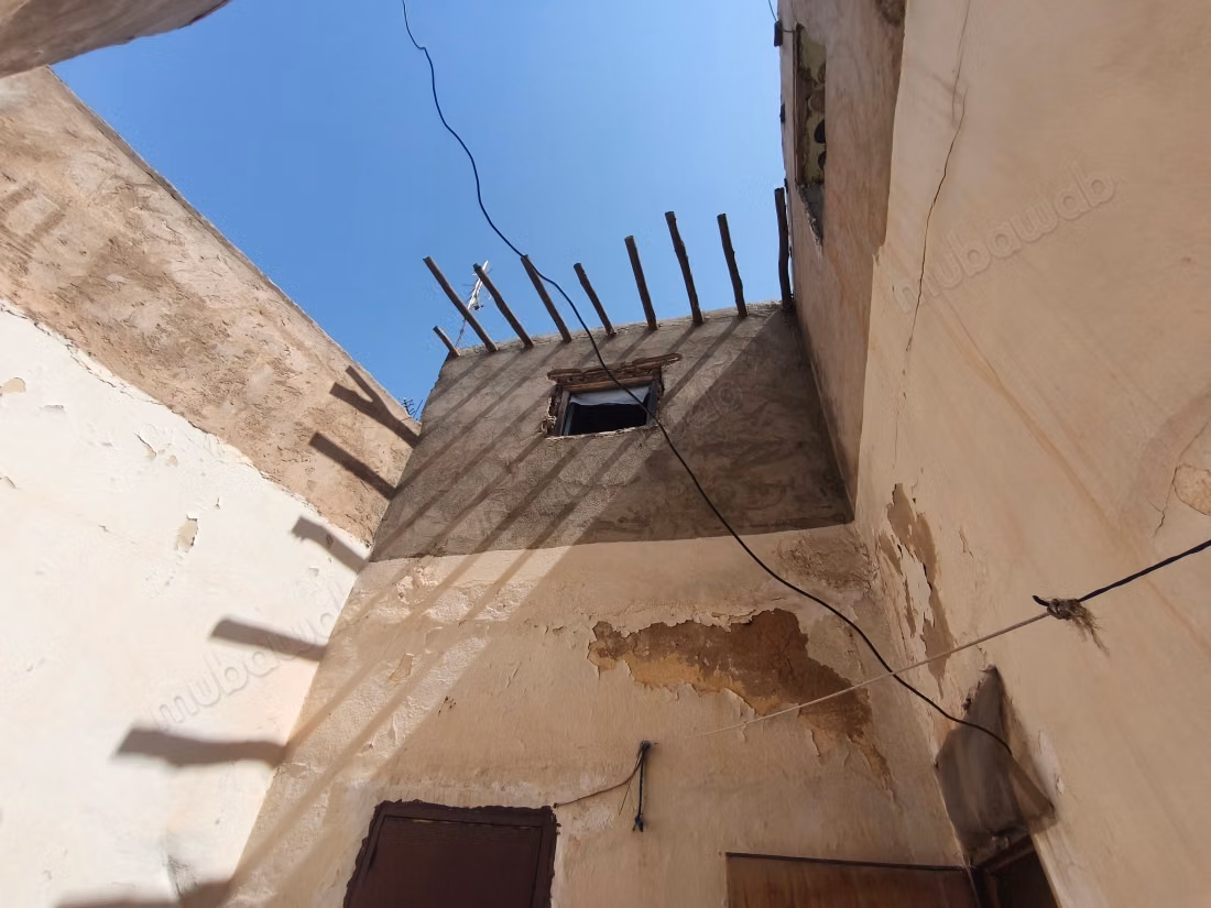 Small Riad of 64 m² in Title Process