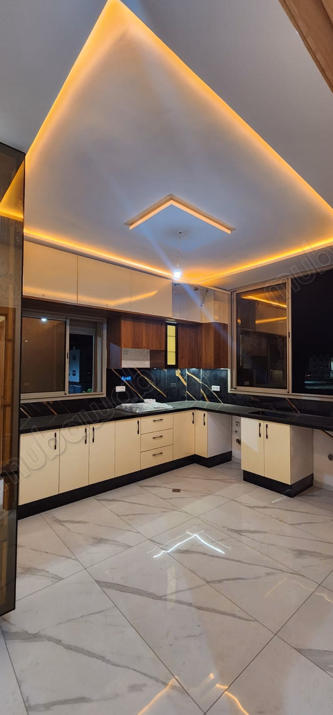 Superbe appartement à vendre à Azrou. 3 belles chambres. Double vitrage et porte solide