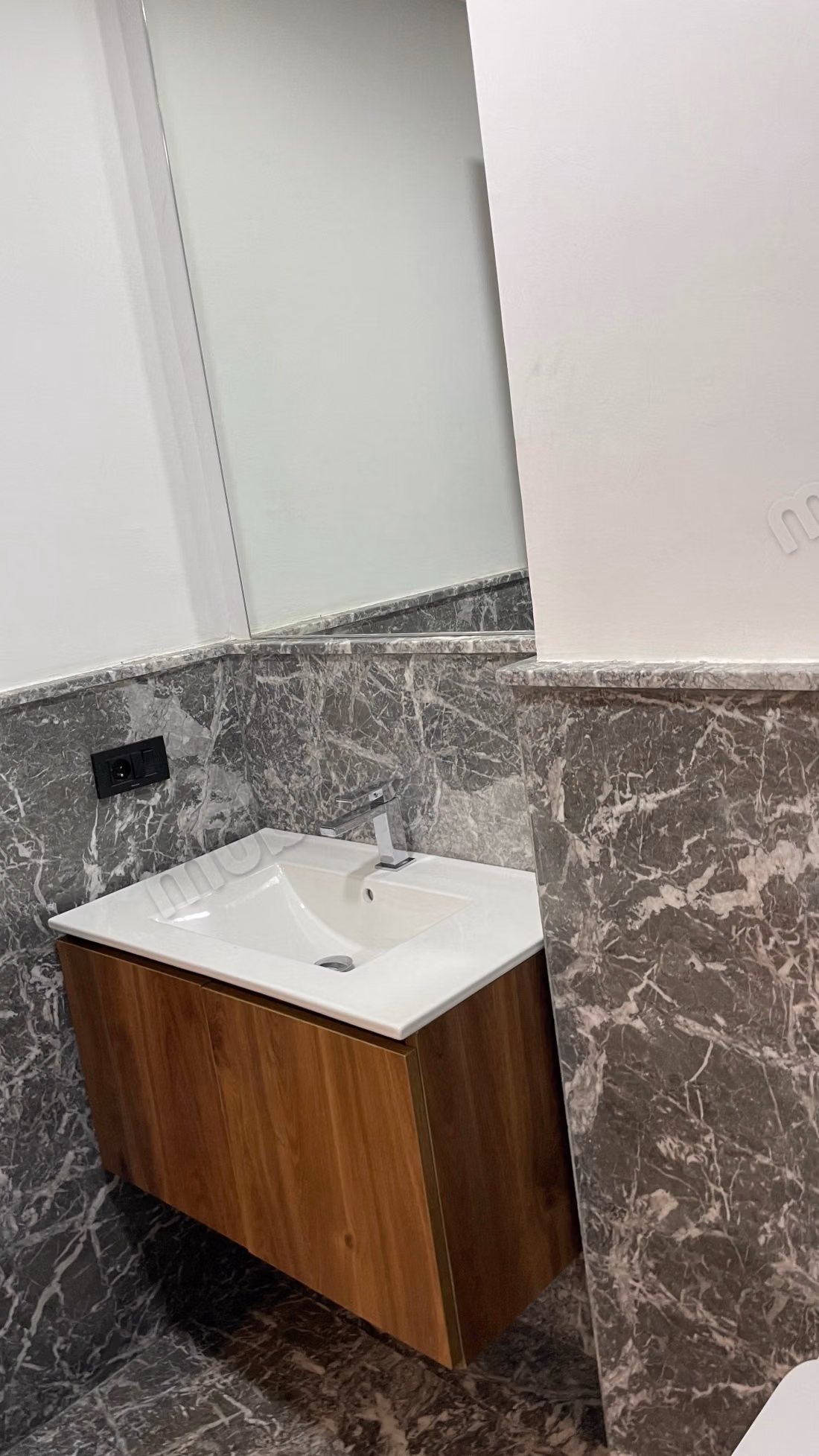 Appartamento molto bello arredato in affitto a Dar Bouazza