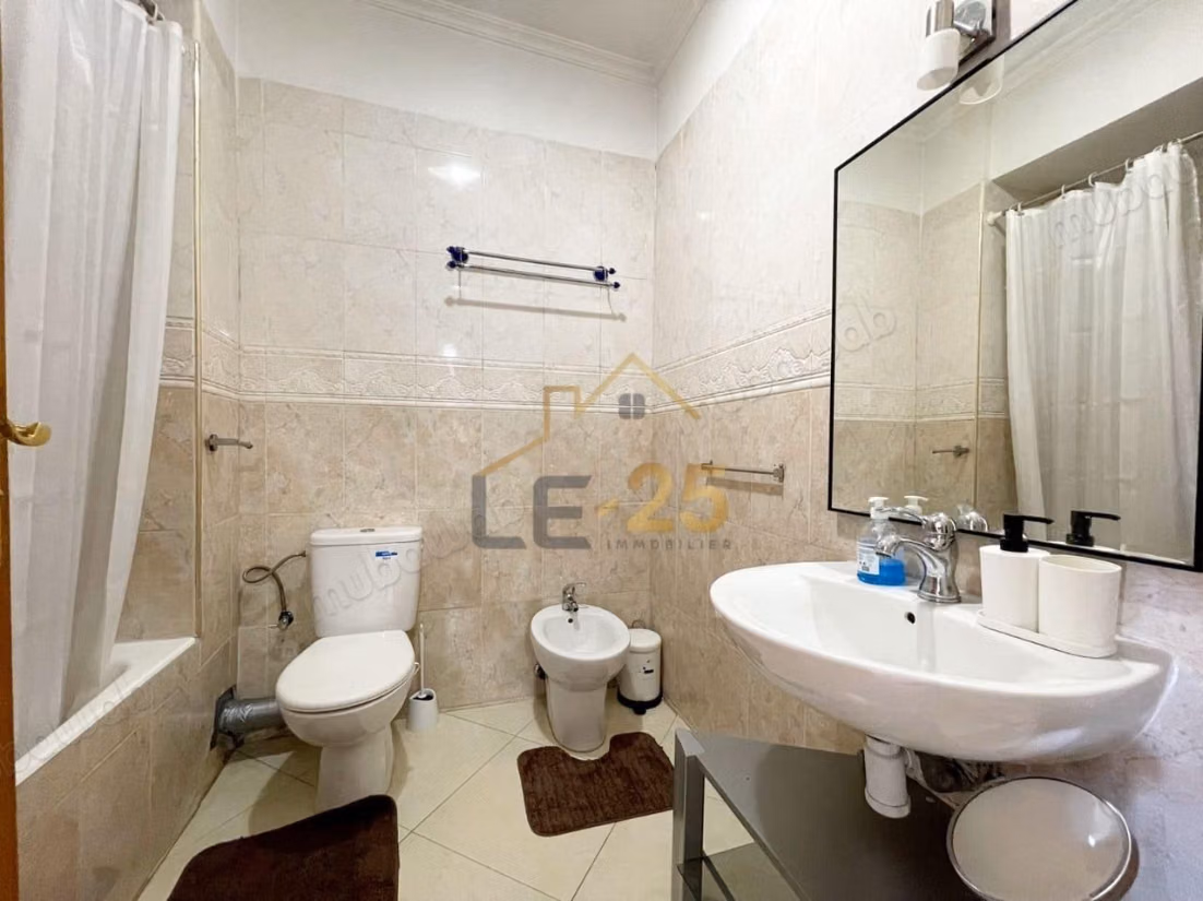 Bel Appartement Meublé 2 Chambres À Victor Hugo